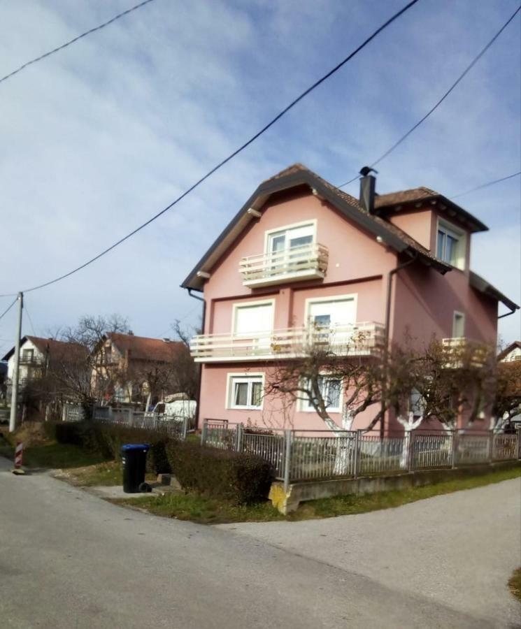 Studio Apartman Zagreb Horvati Rakov Potok Exterior foto